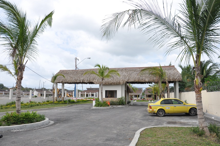 Charming 4 Bedroom Home For Sale In Punto Paraiso, Coronado, Panama