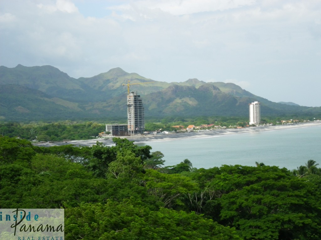 For Sale 2 Bedroom Beachfront Condo in Bahia Tower 2,