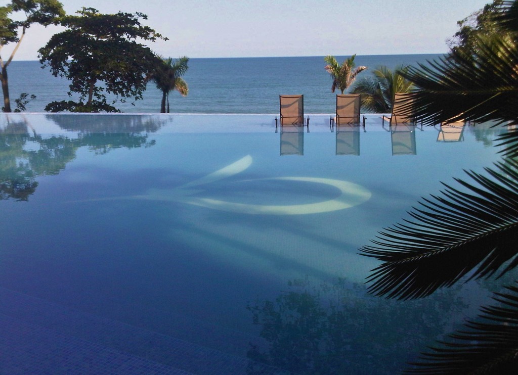 Luxury Beach Condo For Sale in Bahia, Panama