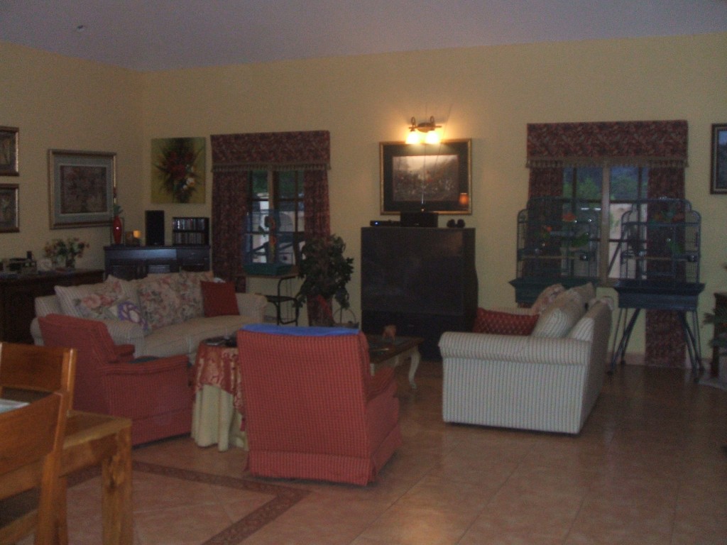 Charming 2 Bedroom Home For Sale In Scenic Volcan, Panama