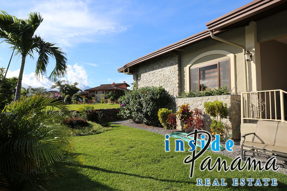 Fine, Craftsman’s Home For Sale in Boquete, Panama