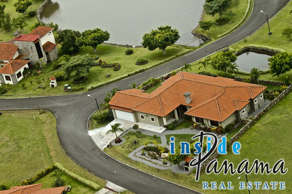Fine, Craftsman’s Home For Sale in Boquete, Panama