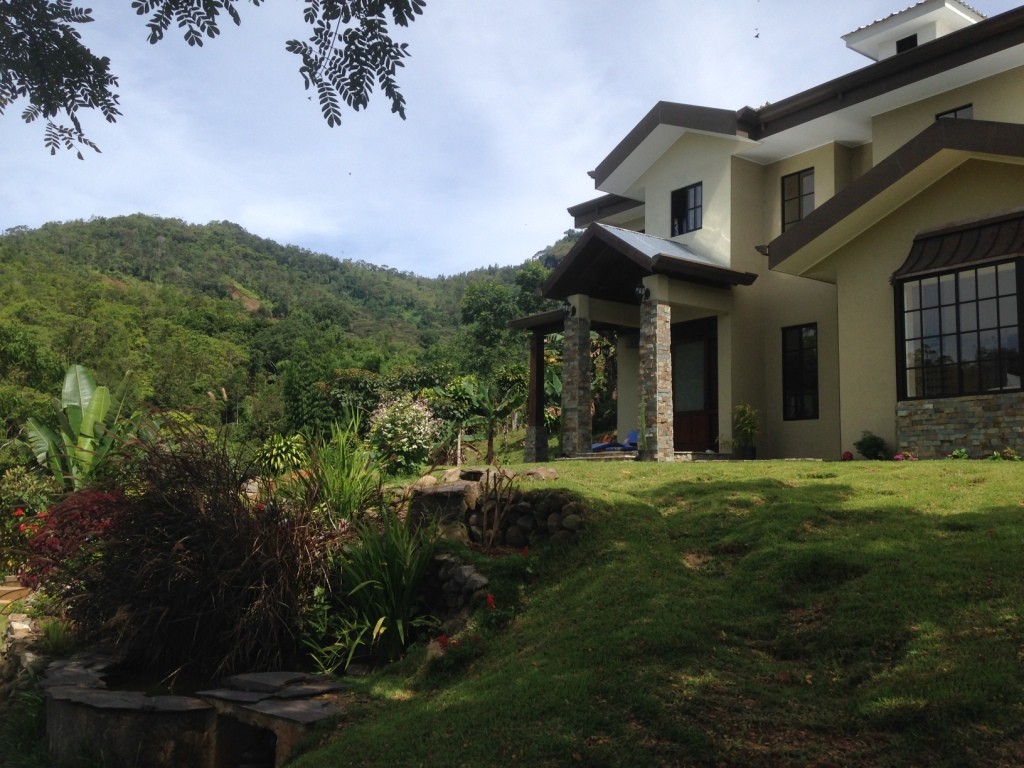 New Mountain Home In Quebradas Near The City Of San Isidro Del General