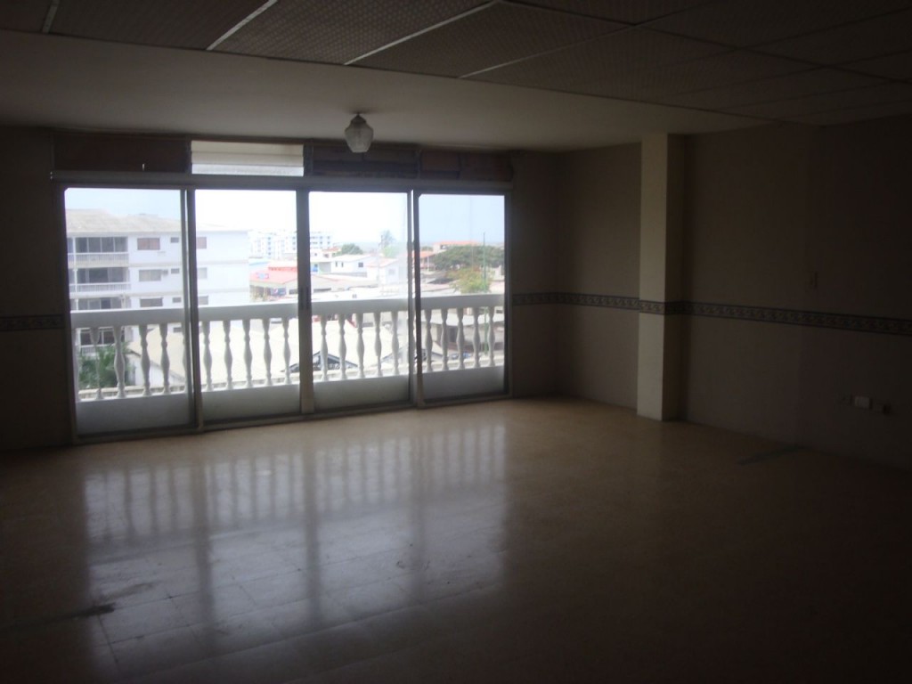 Salinas Penthouse Condo For 55,000