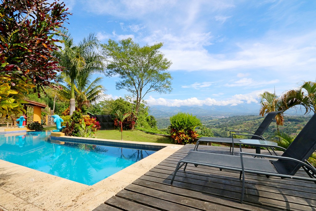 Luxury Home With City And River Views Overlooking San Isidro