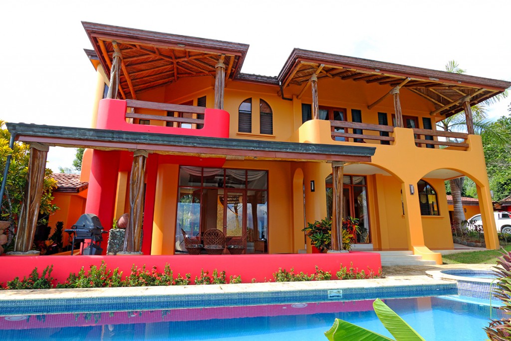 Luxury Home With City And River Views Overlooking San Isidro