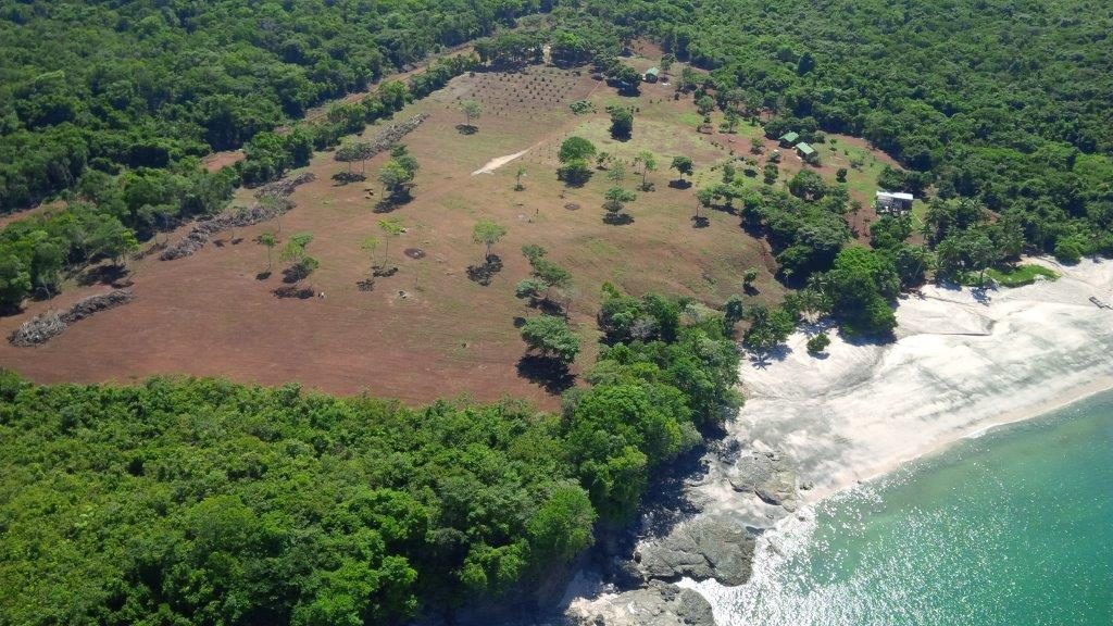 Prime beachfront land for sale in Panama’s Pearl Islands