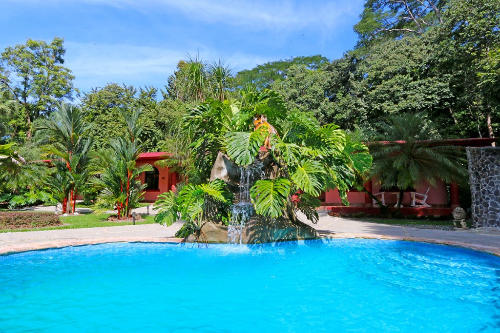 Hotel In Dominical With Waterfall And Walking Distance To The Beach