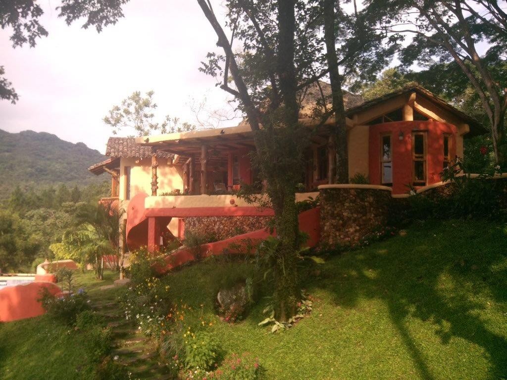 Stunning Views from this Panama Mountain Home