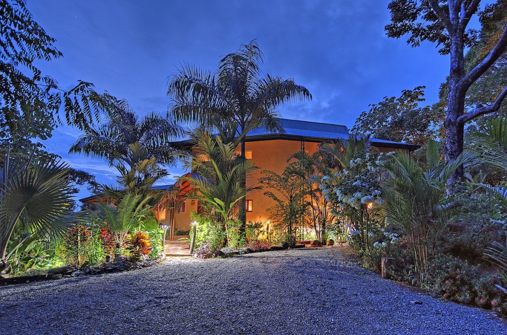 Ocean View Estate In Dominical With Strong Vacation Rental History
