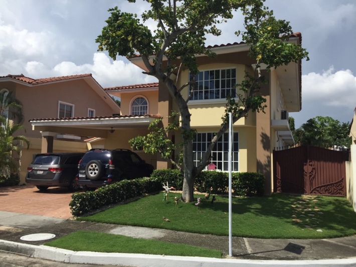 Real Estate in Panama City Panama Single Family House For Sale in Chanis