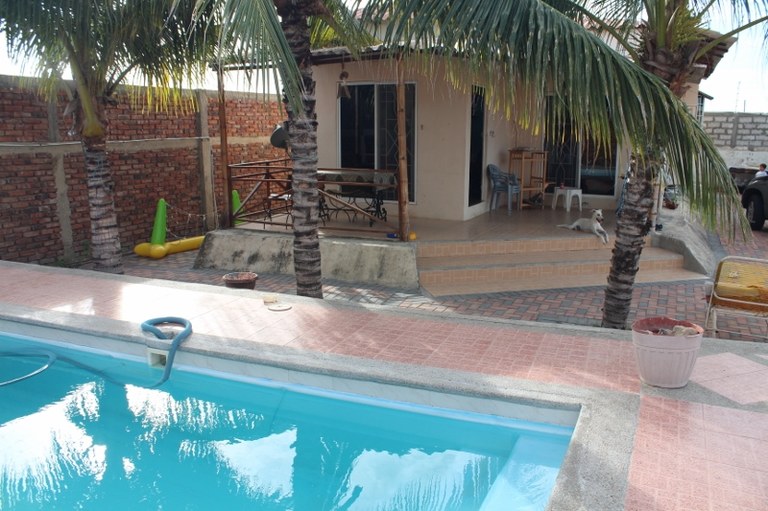 Ballenita House With Pool Property is 500m2 with an additional 500m2