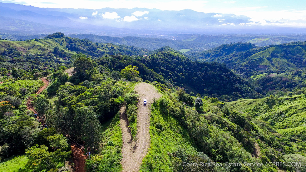 30 Acre Waterfall Property Overlooking the City of San Isidro