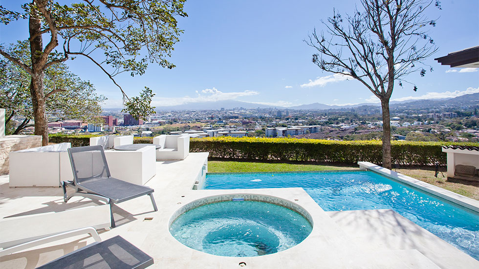 Contemporary Home with City View in the Central Valley