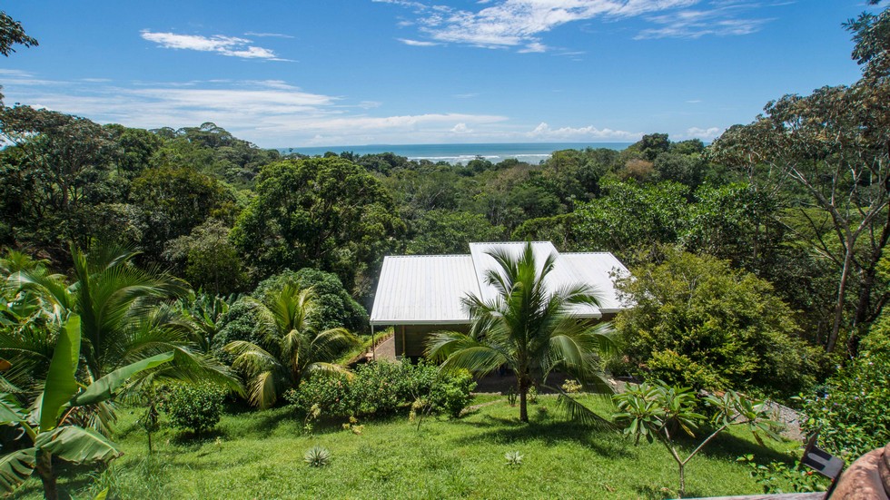 Affordable Vacation Home With Expansion Opportunities in Ojochal