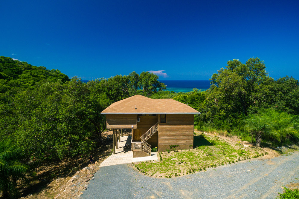 Ocean View 3 Bedroom home Sandy Bay (top ridge area)